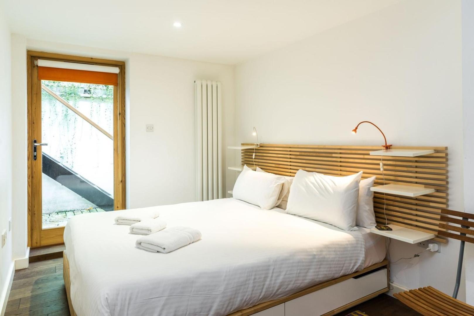 Charming 2 Bedroom Apartment In Kentish Town ลอนดอน ภายนอก รูปภาพ