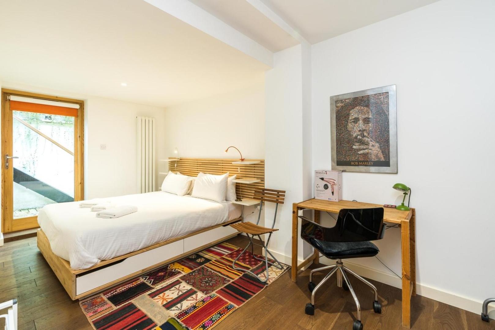Charming 2 Bedroom Apartment In Kentish Town ลอนดอน ภายนอก รูปภาพ
